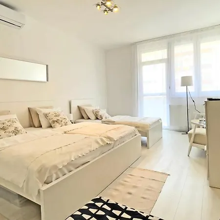 Apartamento Eliza *