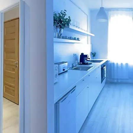 Eliza Веспрем